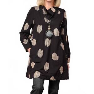 NEW NOEN abstract pattern cowl neck tunic in black